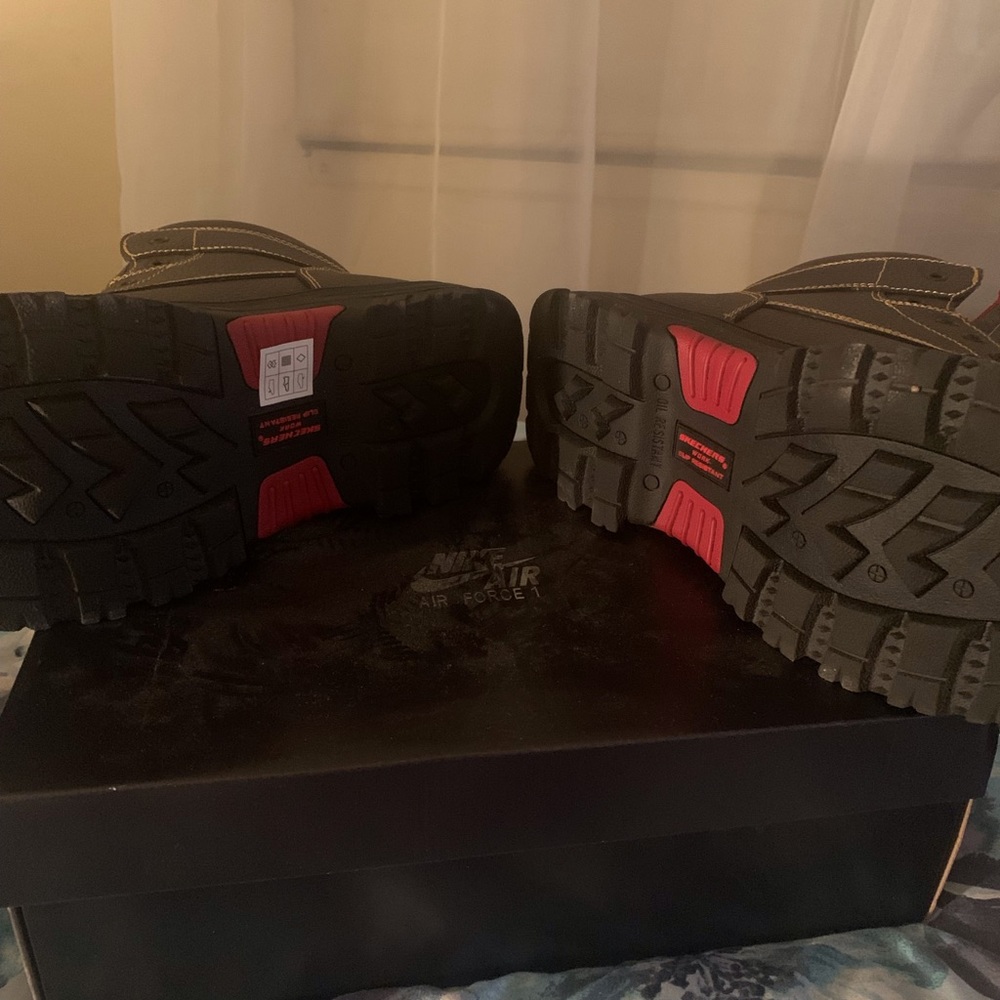 Men boots from Skechers Work.